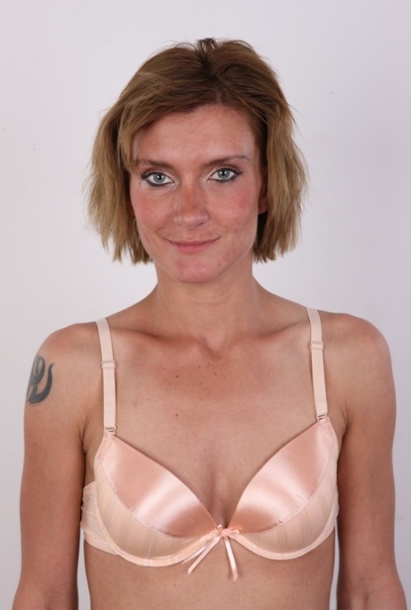 Ugly amateur Denisa reveals her skinny body in dubious hope of porn stardom 71627120