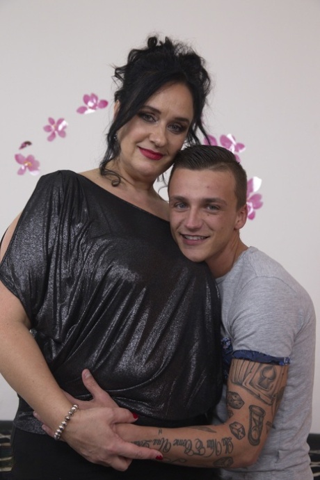 Thick housewife wears cum on her face after sex with toy boy 94390561
