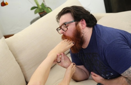 Dark haired wife has her cum covered toes sucked clean by her cuckold 37409492