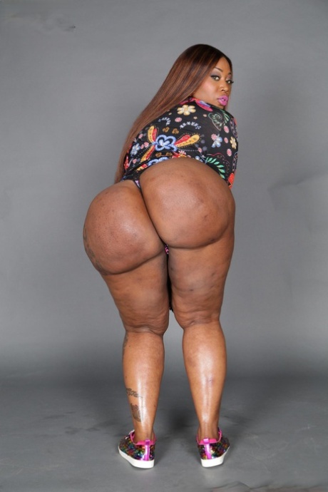 Fat Black Chick Naked - Fat Black Woman Porn Pics & MILF Sex Photos - ExclusiveMilf.com