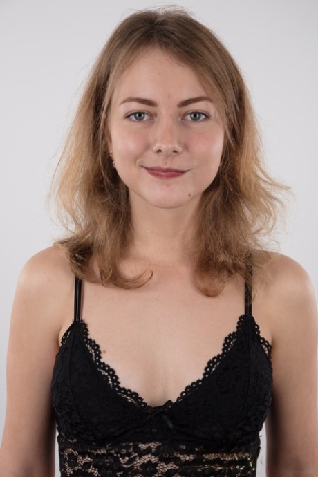Amateur girl Svetlana stands clothed and then naked as the day she was born 90445708