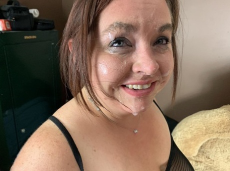 Older BBW Sexy Nebbw drips cum from her chin during POV action 38699950