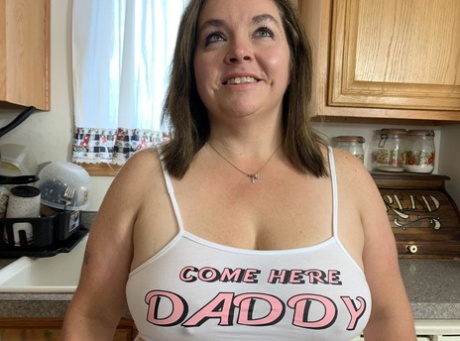 Middle aged BBW Sexy Nebbw shows her big tits and butt in a kitchen 73131041
