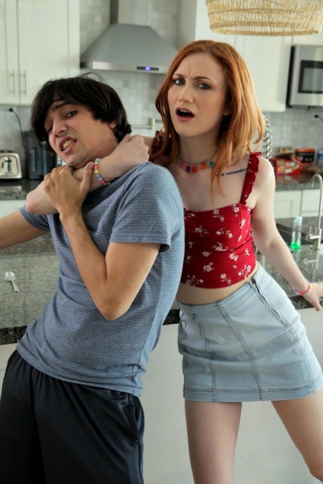 Young redheaded Scarlet Skies seduces her stepbrother over breakfast 20773415