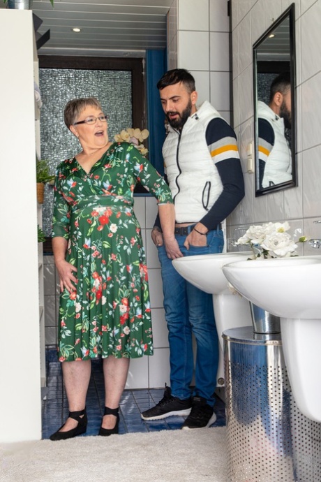 Thick nan participates in sexual intercourse with a younger lad 62530192