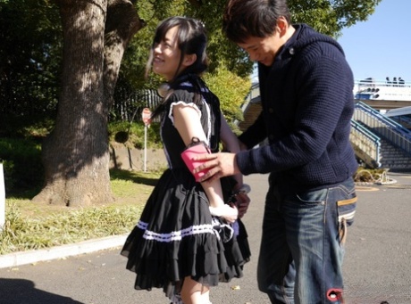 Japanese coed Yui Kyouno is paraded around before giving oral sex in a vehicle 77862038