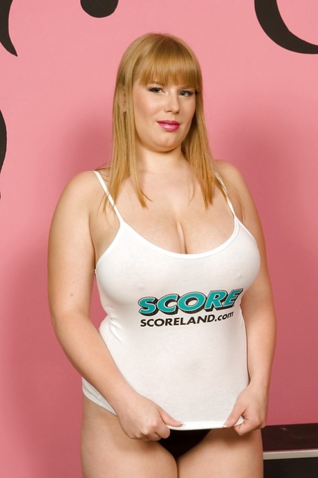 Lovesome bbw Destiny Rose has her curves and boobs wrapped in a sexy white shirt 69523111