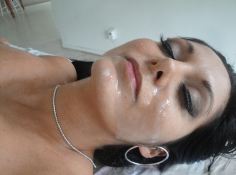 Big boobed MILF Ava Adams gets banged by her masseur after an oil massage