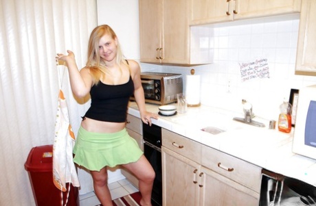 Fuckable blonde amateur Roxy Lovette slowly getting rid of her clothes 15763536